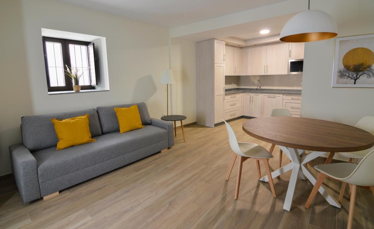 Apartamentos Turisticos Hornillo Caces エクステリア 写真
