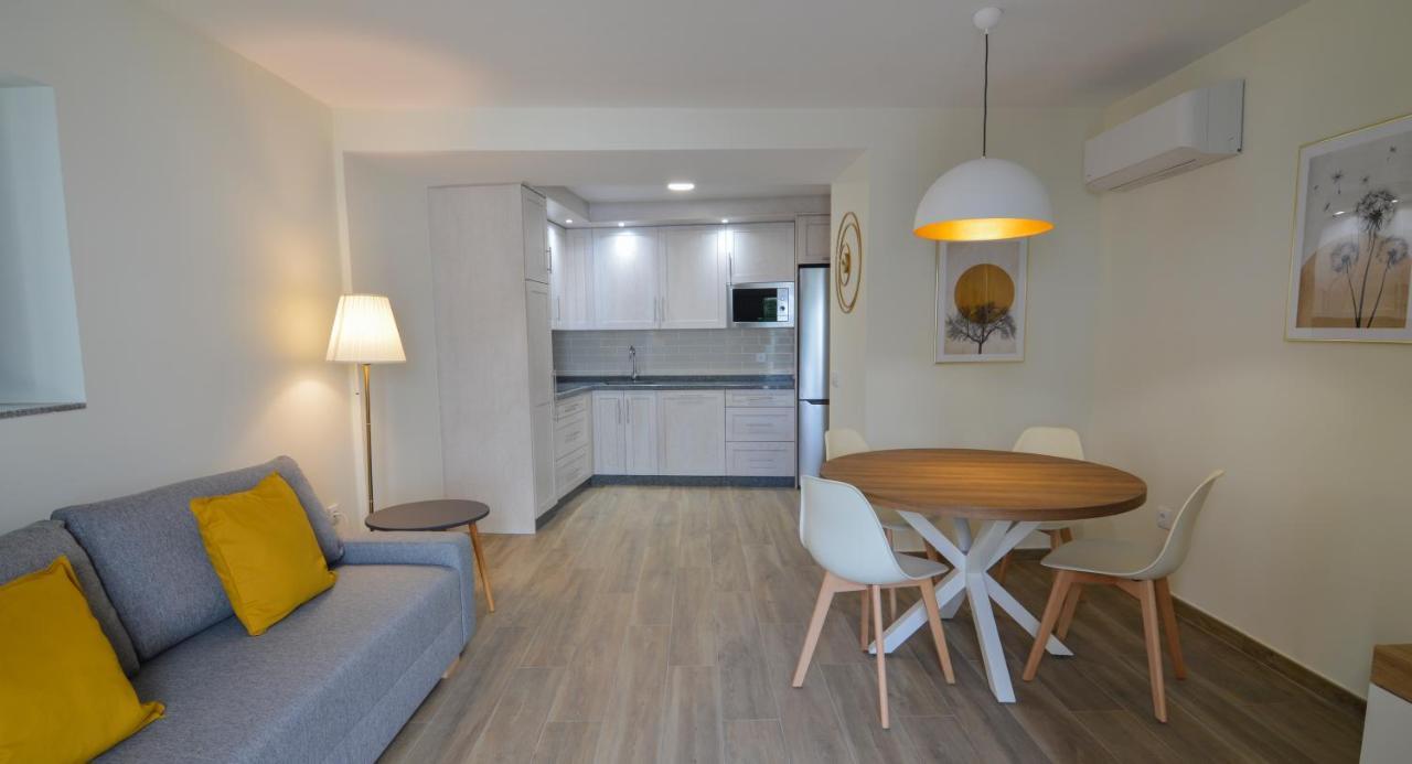 Apartamentos Turisticos Hornillo Caces エクステリア 写真